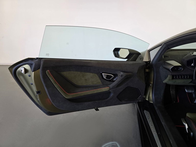 Lamborghini Huracán Coupé usata a Bologna (16)