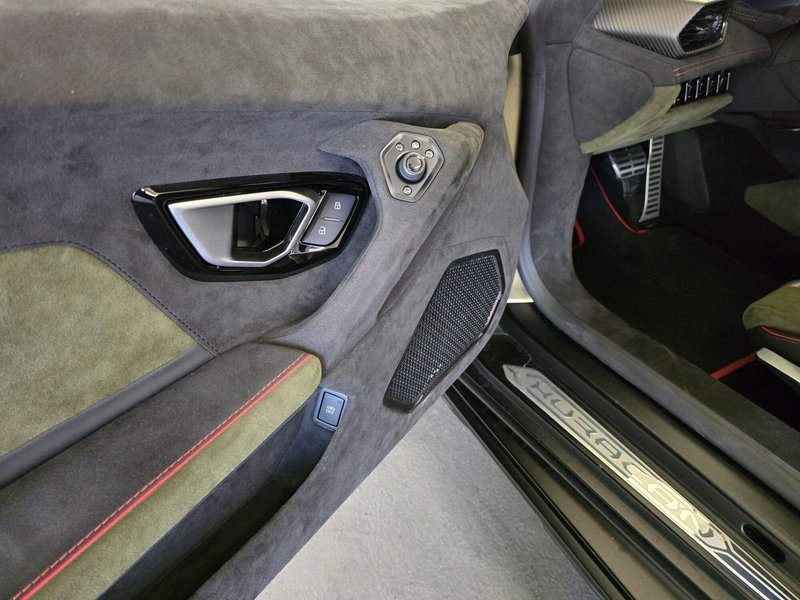 Lamborghini Huracán Coupé usata a Bologna (17)