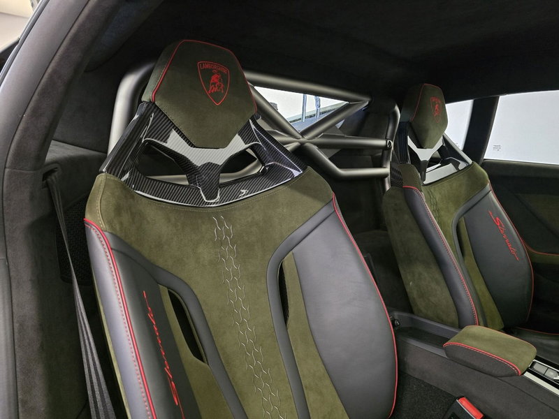 Lamborghini Huracán Coupé usata a Bologna (8)