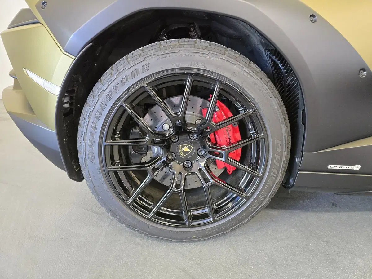 Lamborghini Huracán Coupé usata a Bologna (9)