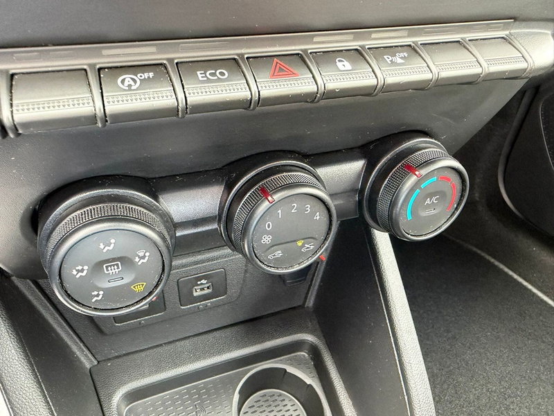 Dacia Duster usata a Brescia (17)