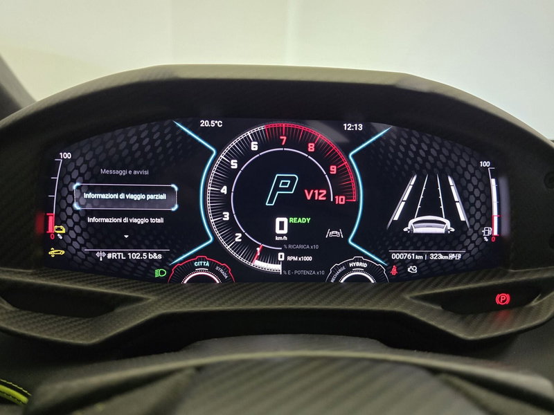 Lamborghini Revuelto usata a Bologna (19)