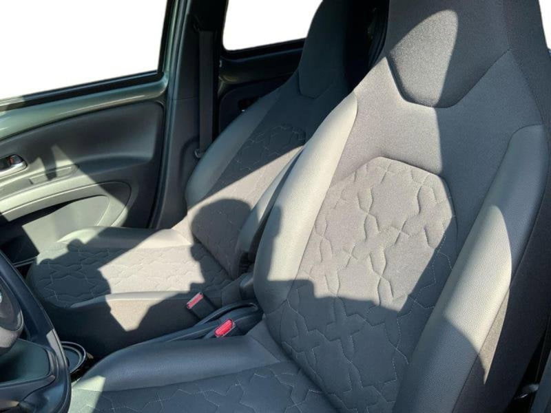 Toyota Aygo X usata a Arezzo (15)