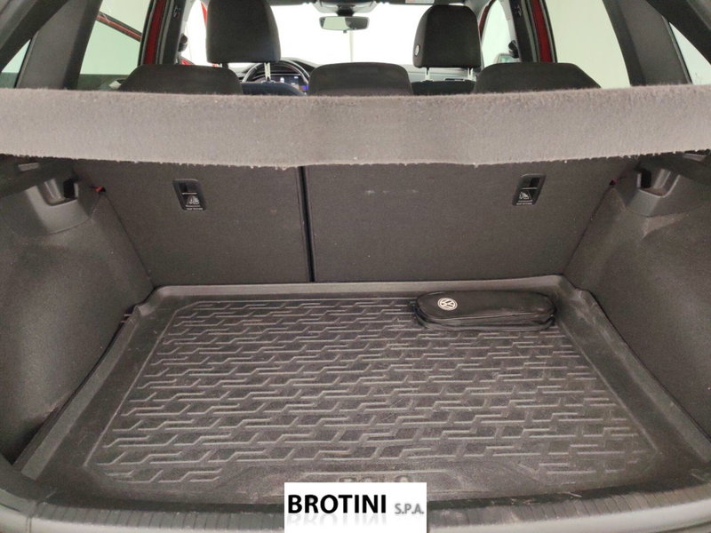 Volkswagen Polo usata a Massa-Carrara (14)