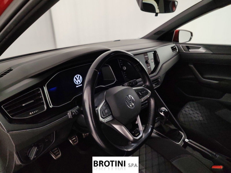 Volkswagen Polo usata a Massa-Carrara (8)