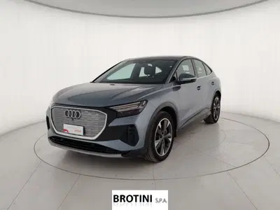 Audi Q4 Sportback Q4 40 e-tron Business Advanced del 2022 usata a Massa