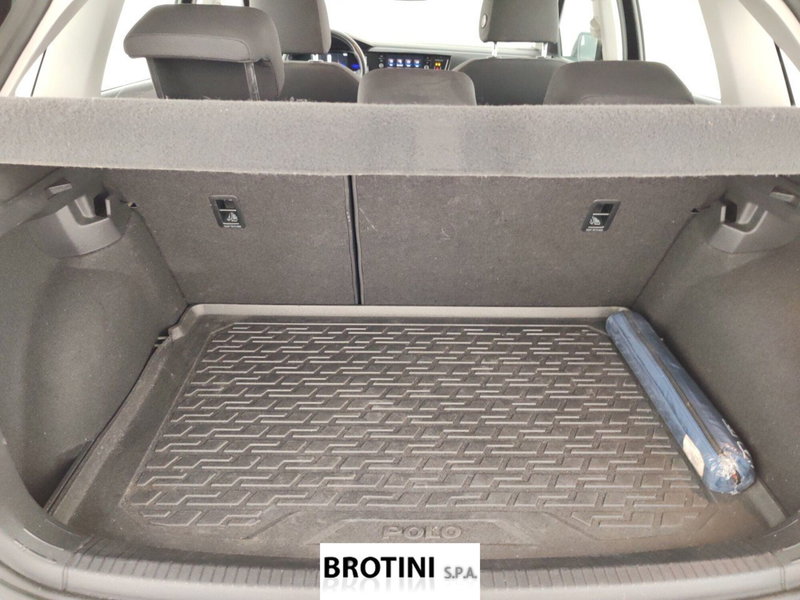 Volkswagen Polo usata a Massa-Carrara (15)