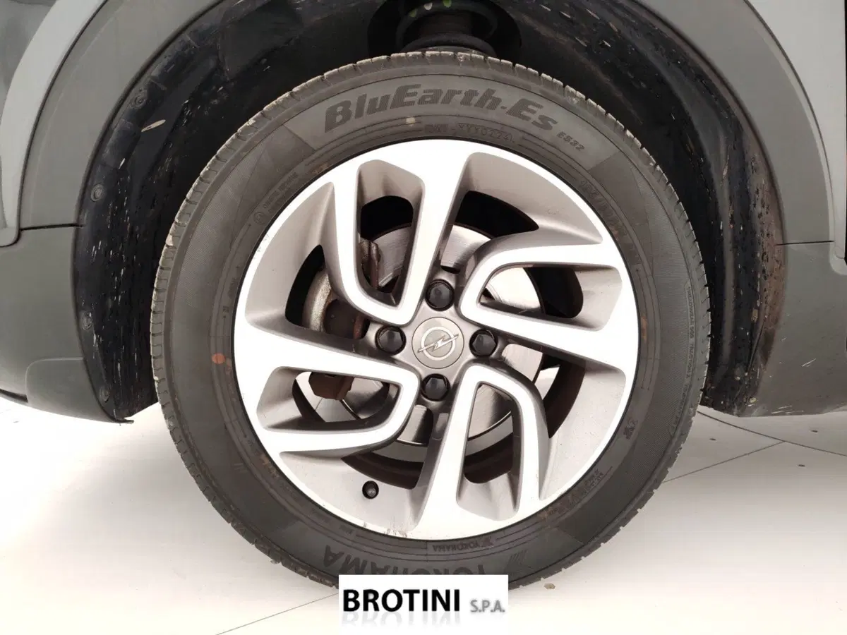 Opel Crossland X usata a Massa-Carrara (5)
