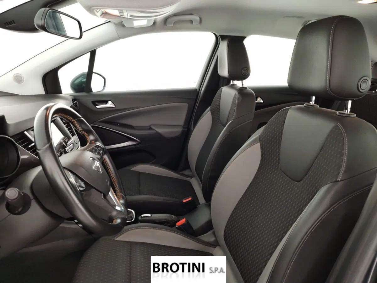 Opel Crossland X usata a Massa-Carrara (6)