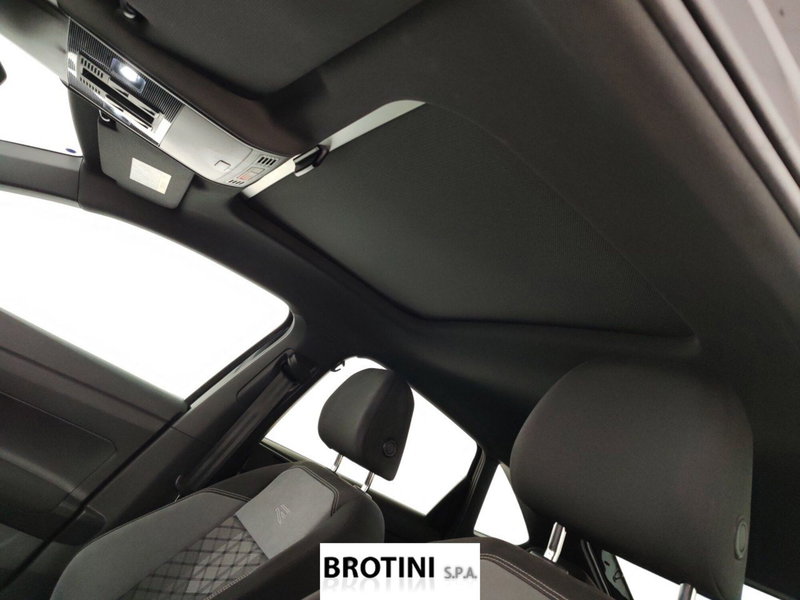 Volkswagen Taigo usata a Massa-Carrara (10)