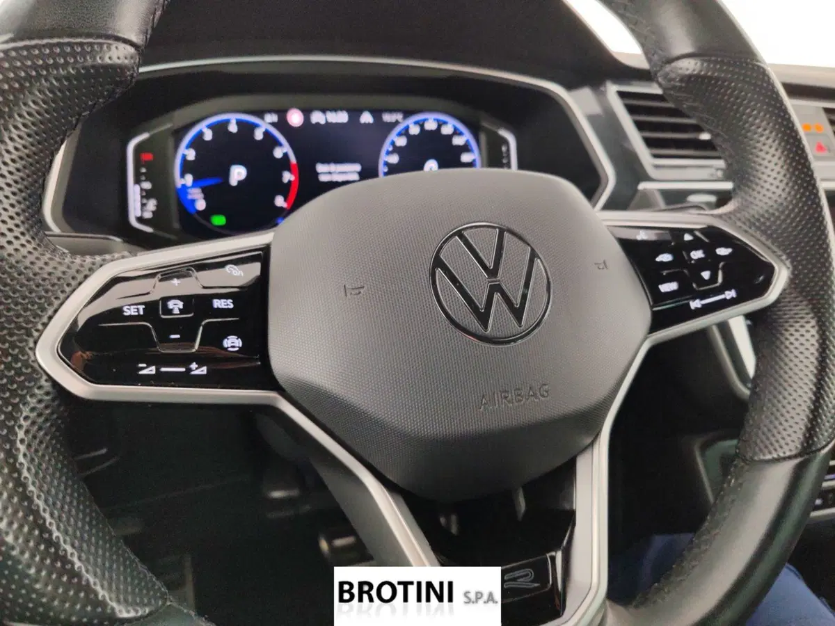 Volkswagen Tiguan usata a Massa-Carrara (13)