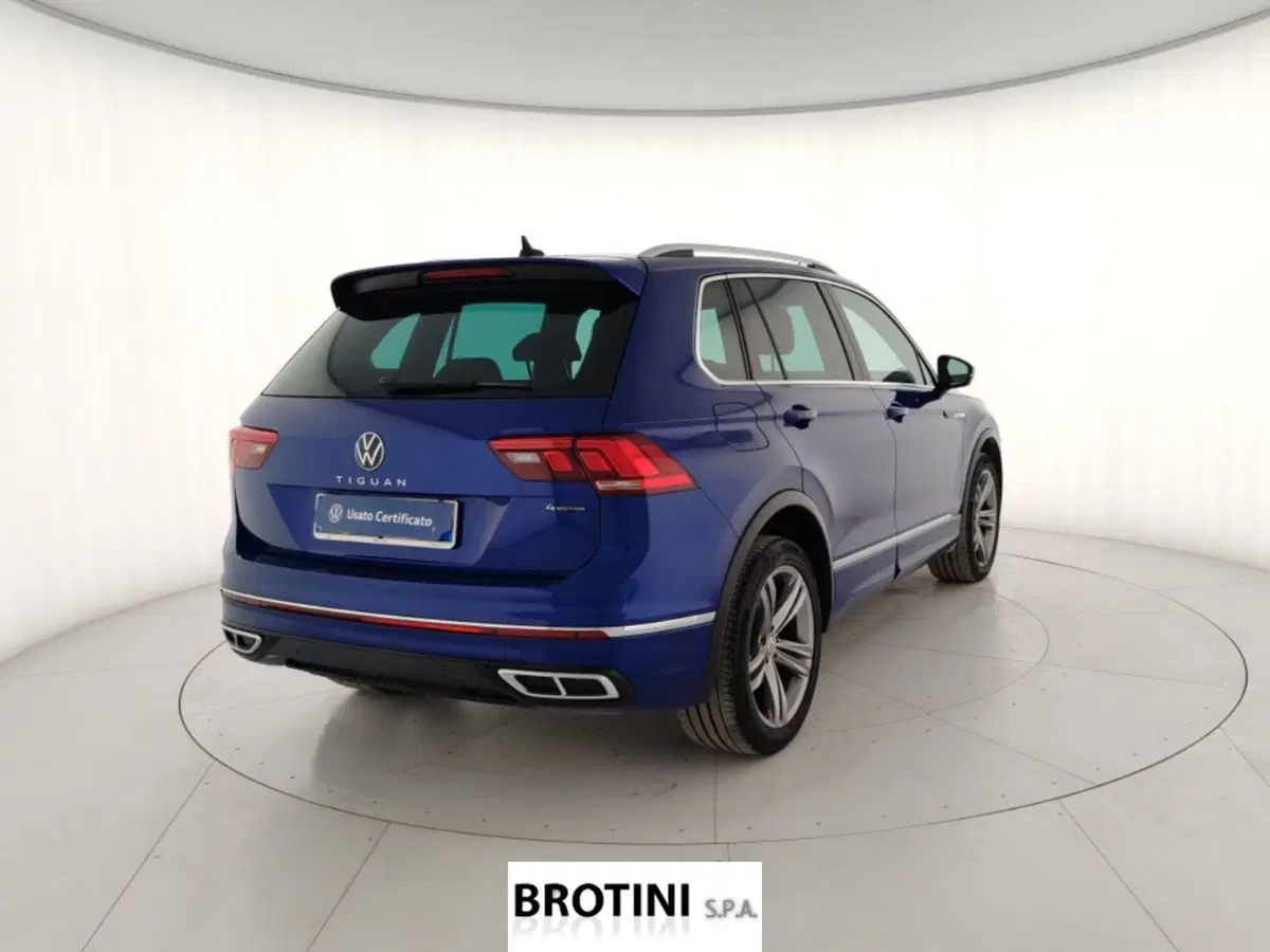 Volkswagen Tiguan usata a Massa-Carrara (3)
