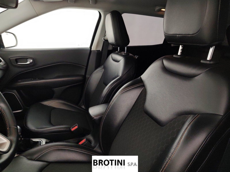 Jeep Compass usata a Massa-Carrara (9)