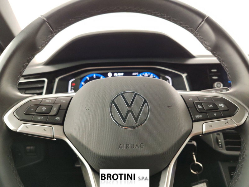 Volkswagen Taigo usata a Massa-Carrara (13)