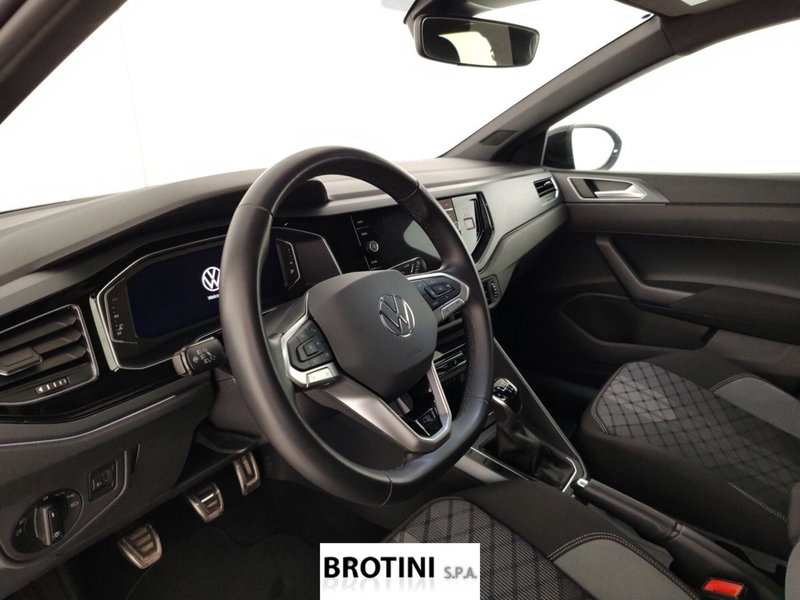 Volkswagen Taigo usata a Massa-Carrara (8)