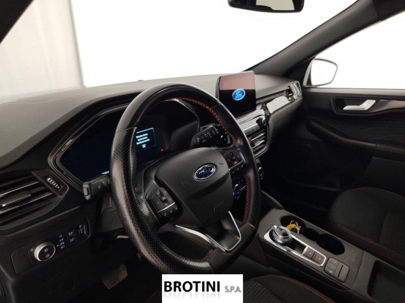 Ford Kuga usata a Massa-Carrara (8)