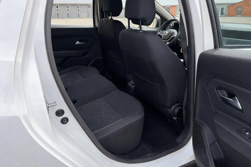 Dacia Duster usata a Rimini (11)