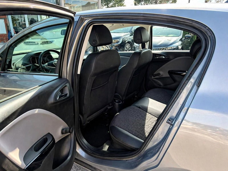 Opel Corsa usata a Rimini (9)