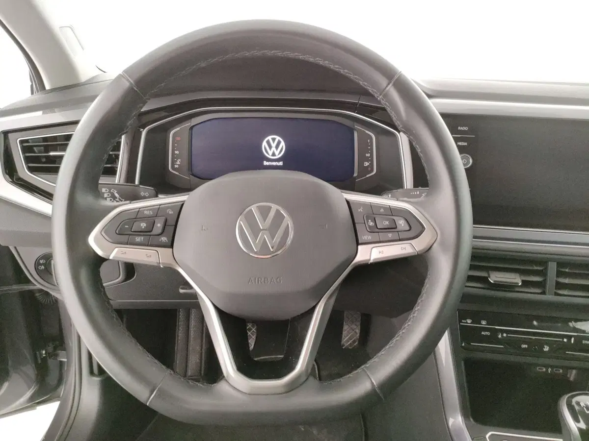 Volkswagen Polo usata a Napoli (13)