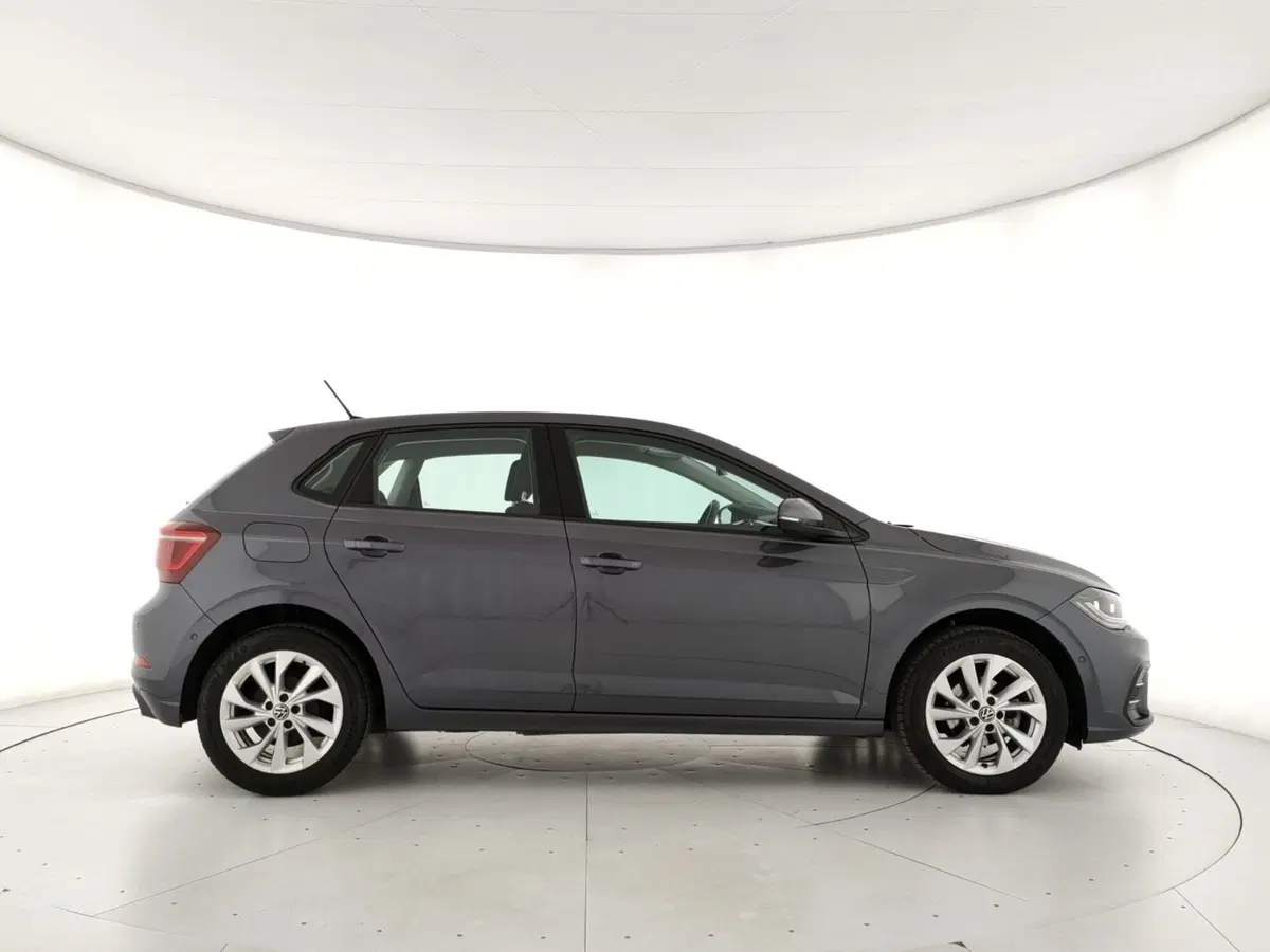 Volkswagen Polo usata a Napoli (3)