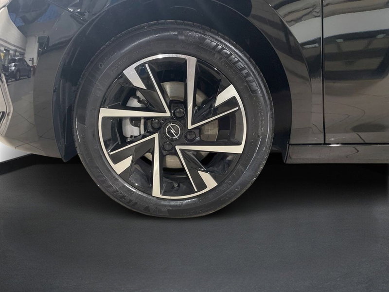 Opel Corsa nuova a Salerno (16)