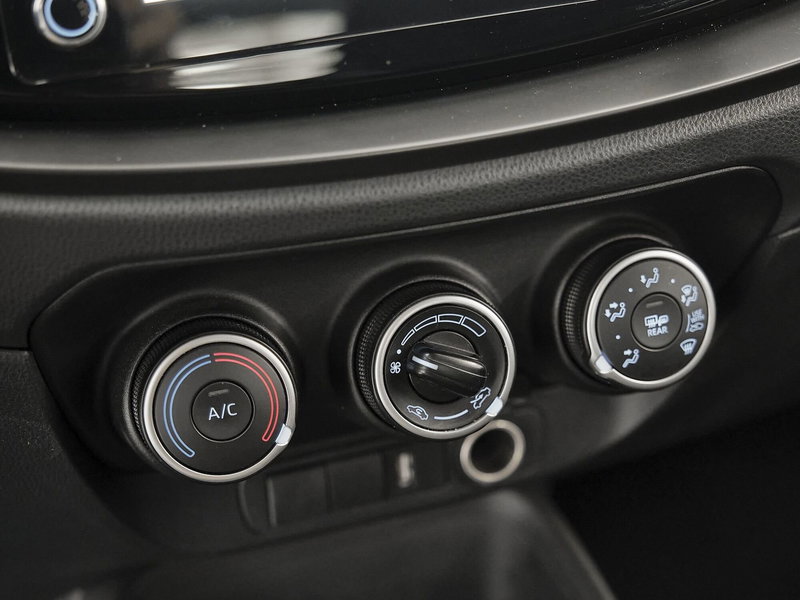 Toyota Aygo X usata a Prato (13)