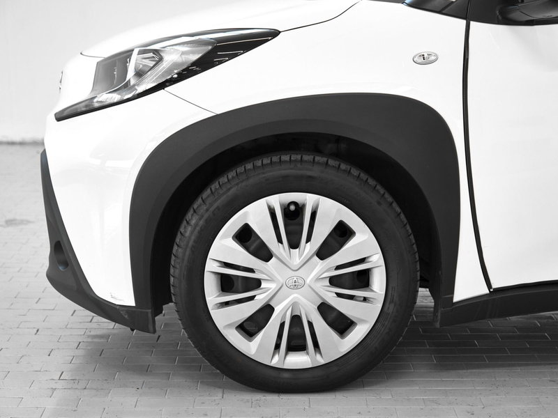 Toyota Aygo X usata a Prato (3)