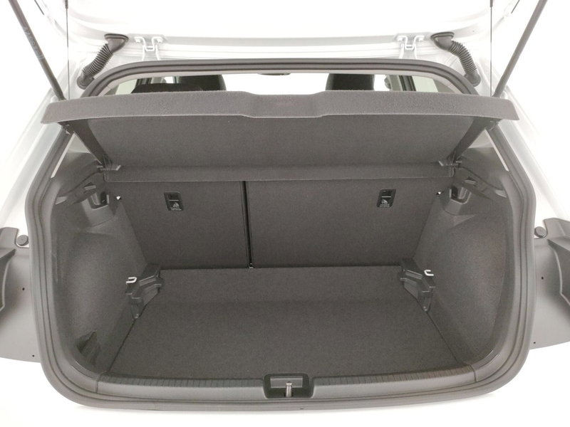 Volkswagen Polo usata a Napoli (17)