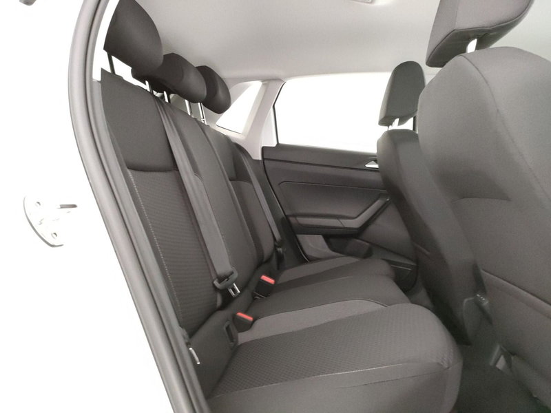 Volkswagen Polo usata a Napoli (9)