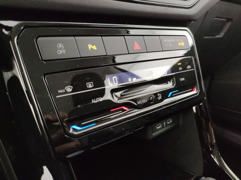 Volkswagen T-Cross usata a Napoli (16)