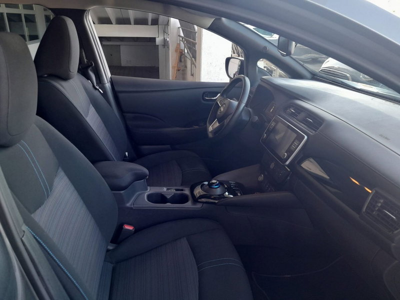 Nissan Leaf usata a Asti (11)