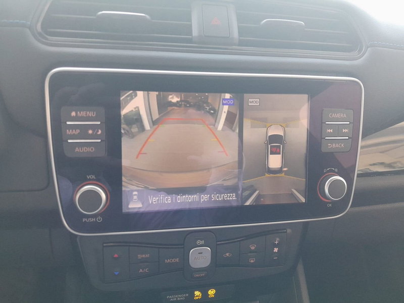 Nissan Leaf usata a Asti (18)