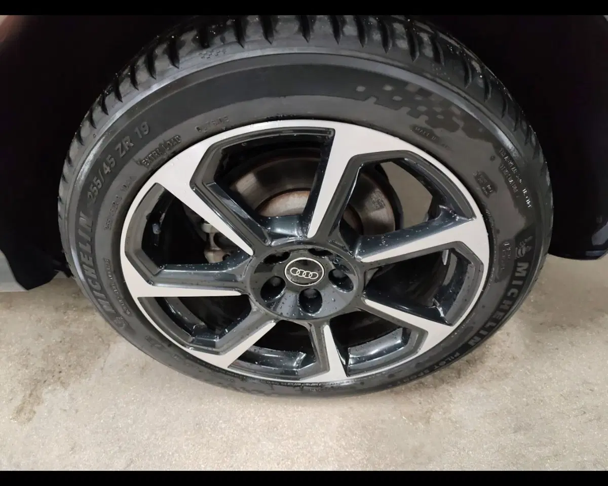 Audi Q3 Sportback usata a Caserta (10)