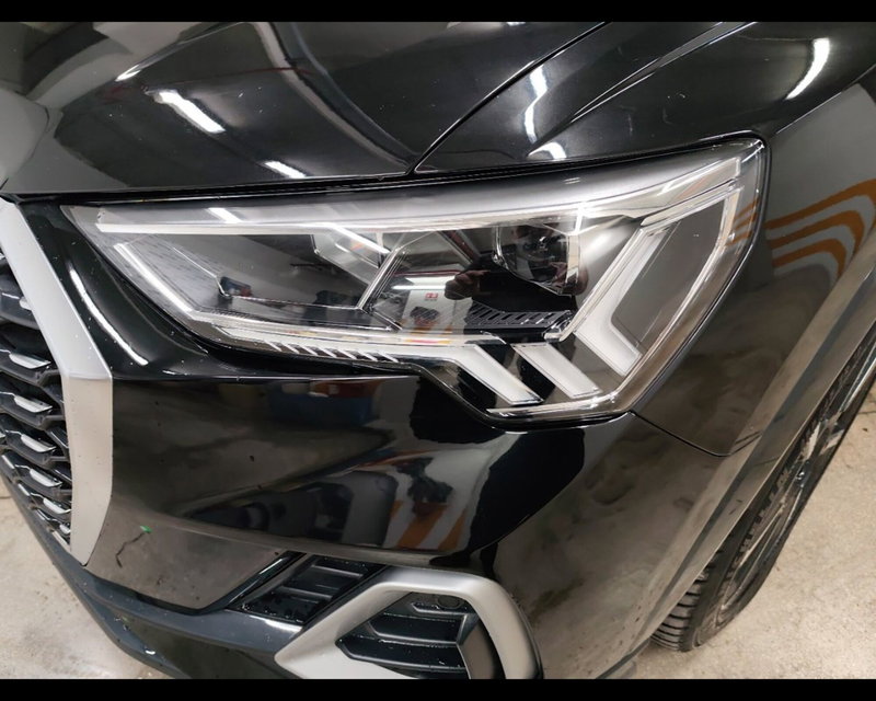 Audi Q3 Sportback usata a Caserta (11)