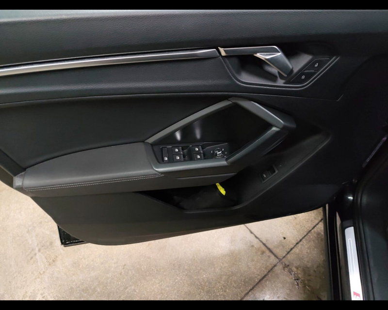 Audi Q3 Sportback usata a Caserta (14)