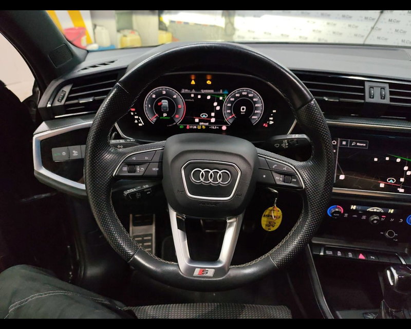 Audi Q3 Sportback usata a Caserta (16)