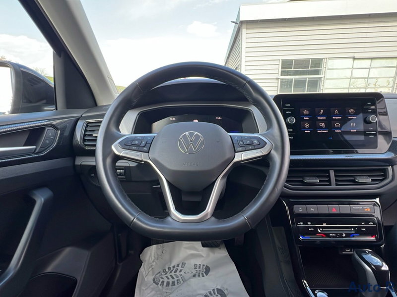 Volkswagen T-Cross usata a Potenza (11)