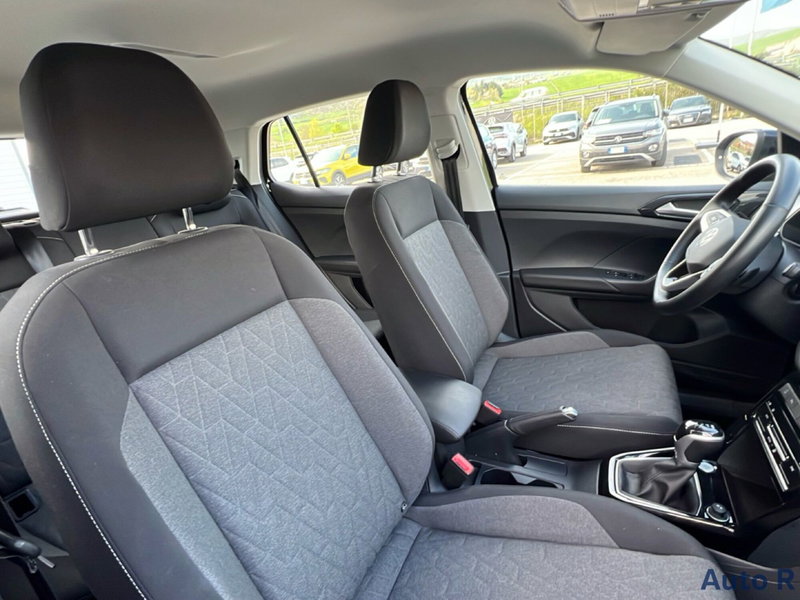 Volkswagen T-Cross usata a Potenza (9)