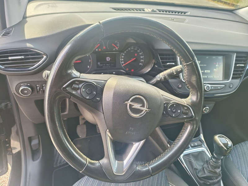 Opel Crossland X usata a Pistoia (16)