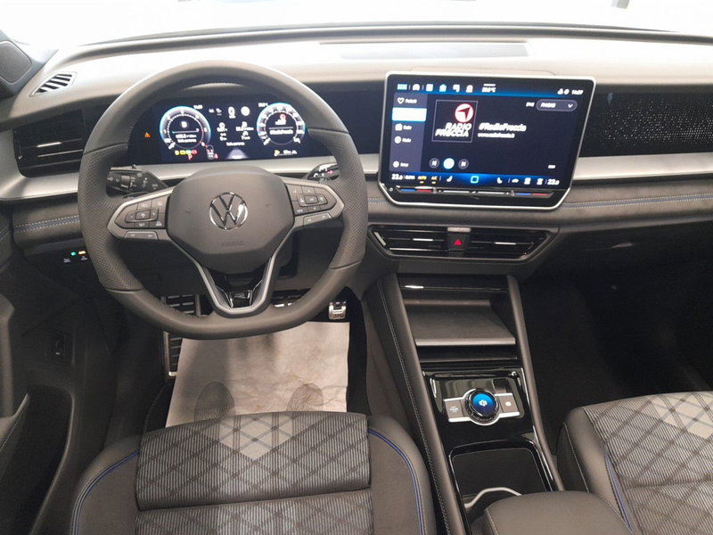 Volkswagen Tayron nuova a Bologna (17)