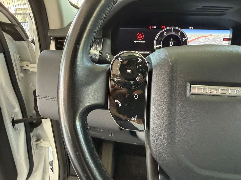 Land Rover Discovery Sport usata a Brescia (13)