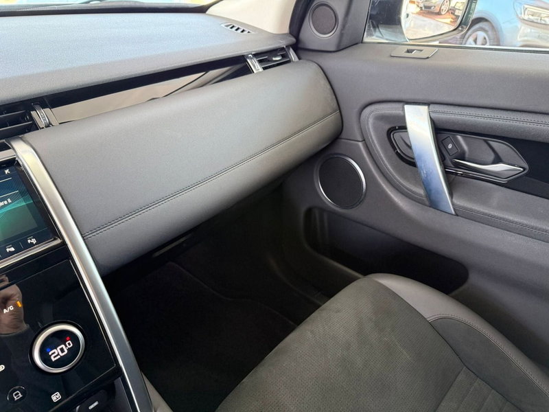 Land Rover Discovery Sport usata a Brescia (15)