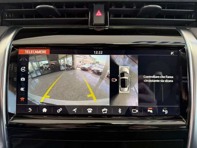 Land Rover Discovery Sport usata a Brescia (19)