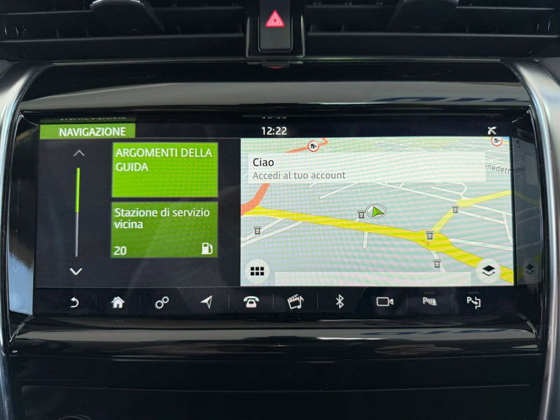 Land Rover Discovery Sport usata a Brescia (20)