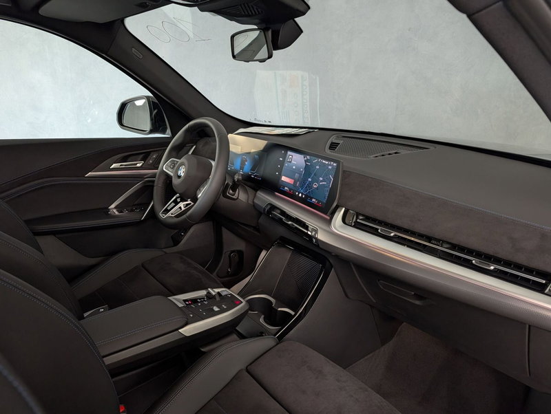 BMW X1 nuova a Salerno (16)