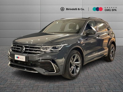 Volkswagen Tiguan Allspace 2.0 tdi R-Line 150cv dsg del 2021 usata a Prato
