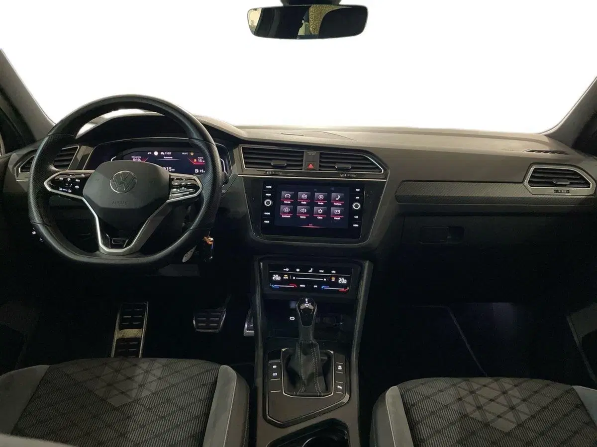 Volkswagen Tiguan usata a Prato (11)