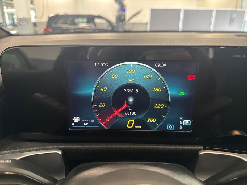 Mercedes-Benz GLB usata a Firenze (13)