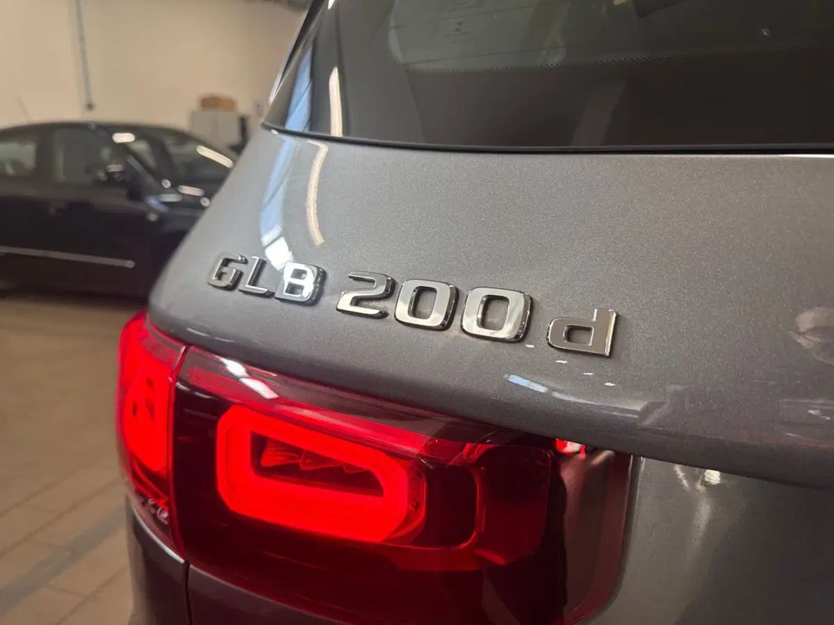 Mercedes-Benz GLB usata a Firenze (20)