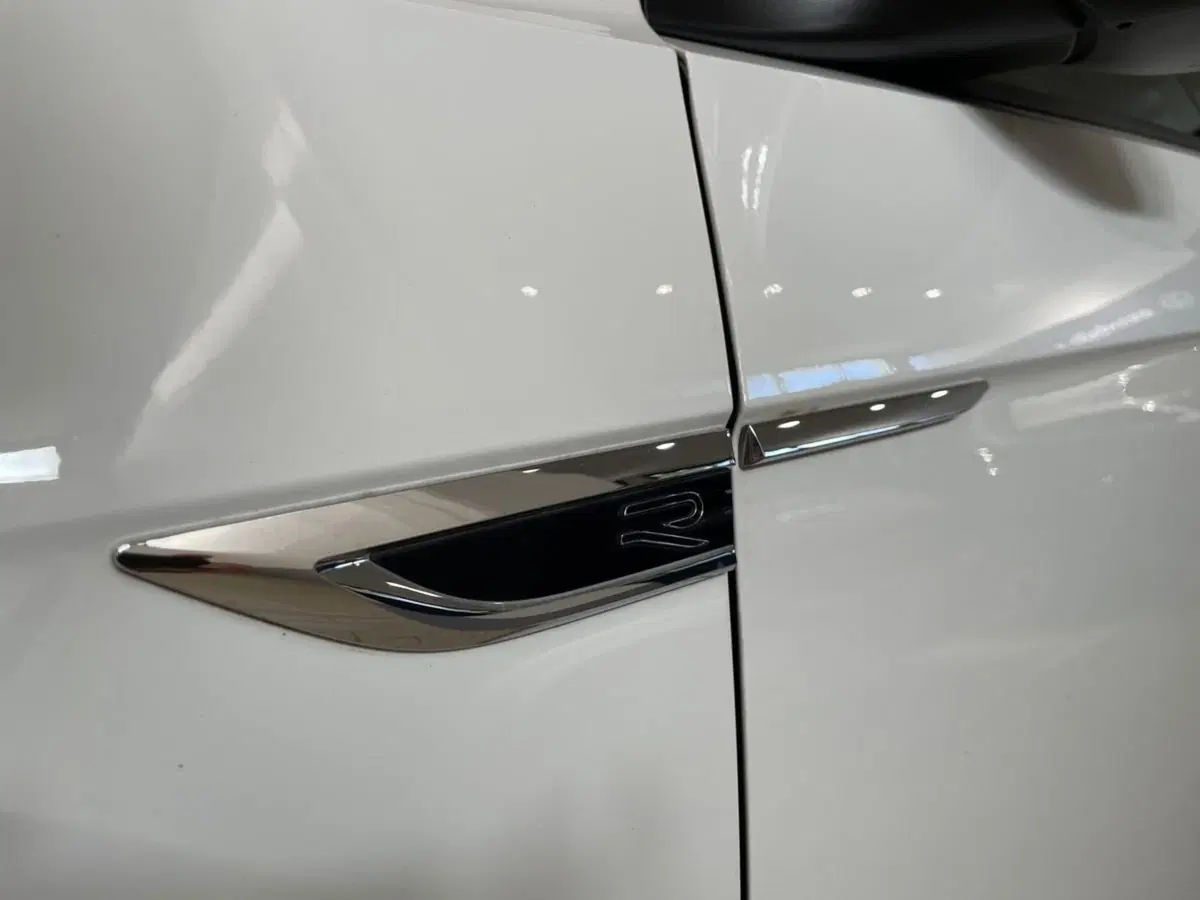 Volkswagen T-Roc usata a Pistoia (16)